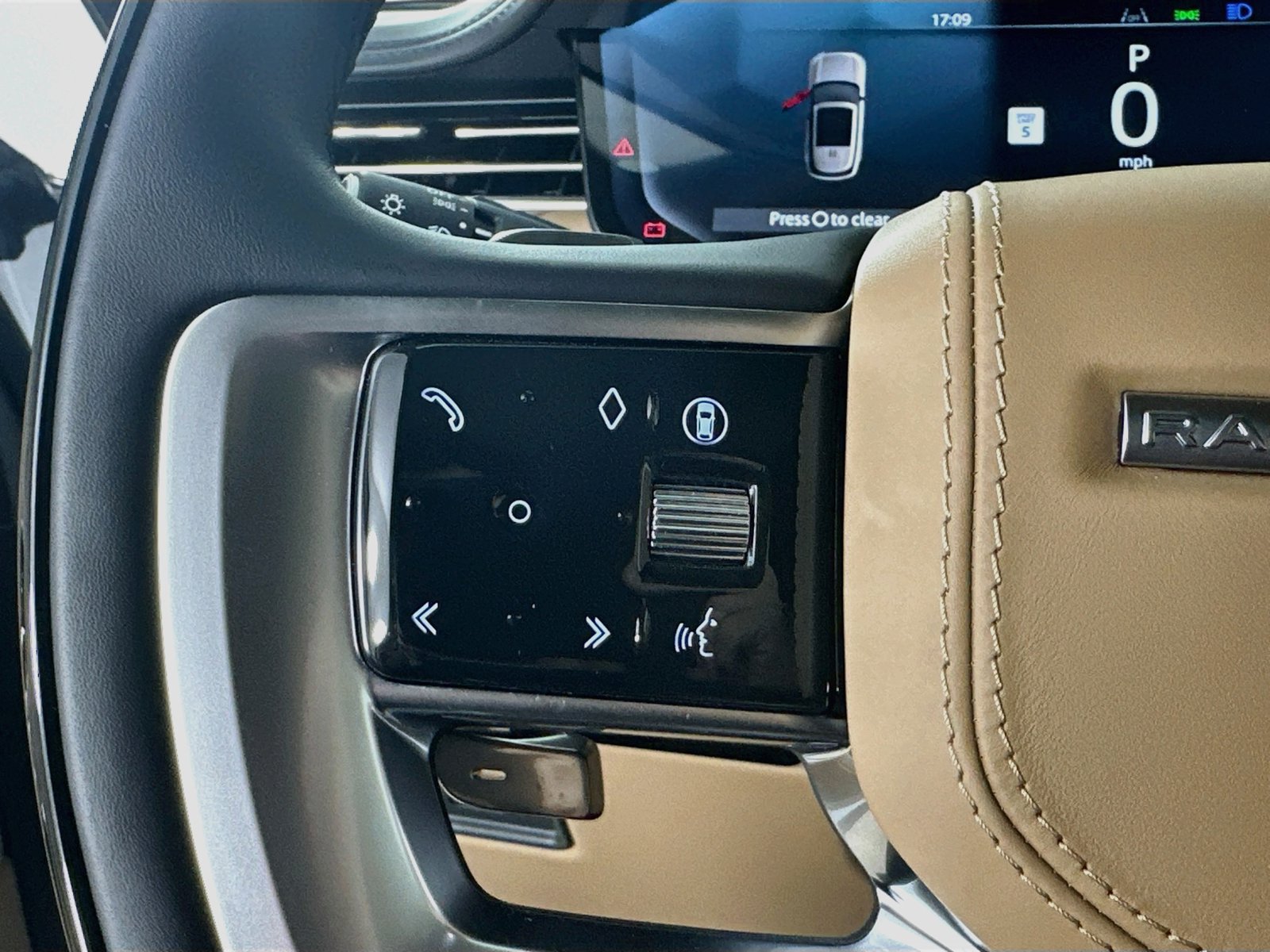New 2026 Land Rover Range Rover SE AWD/4WD image 18