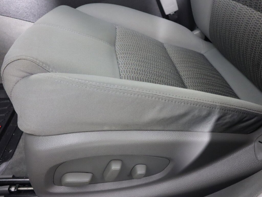 Used 2017 Chevrolet Impala LS w/ Protection Package image 24