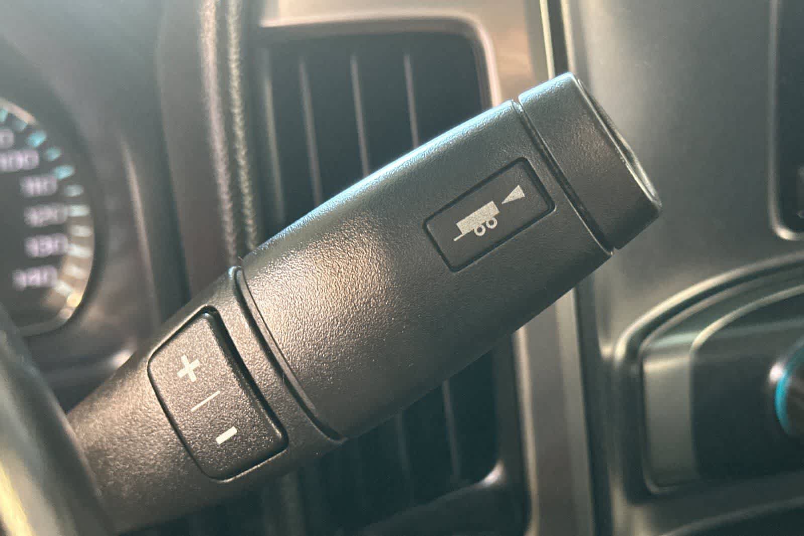 Used 2015 Chevrolet Silverado 2500 LT RWD image 23