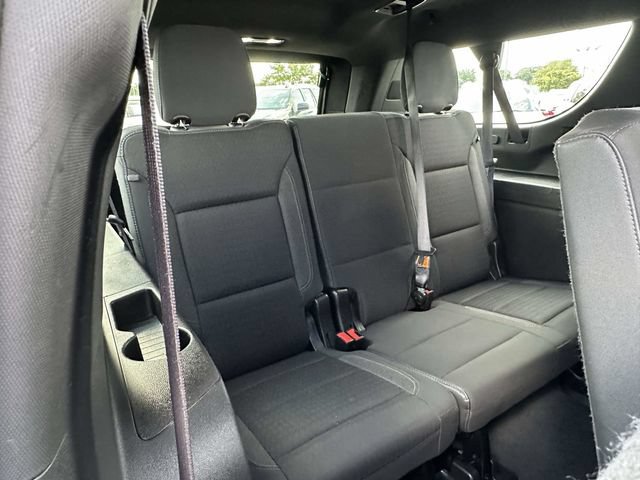 Used 2022 GMC Yukon XL SLE w/ Gmc Pro Safety Plus Package RWD image 21