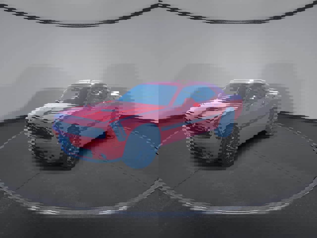 Used 2017 Dodge Challenger SXT image 4