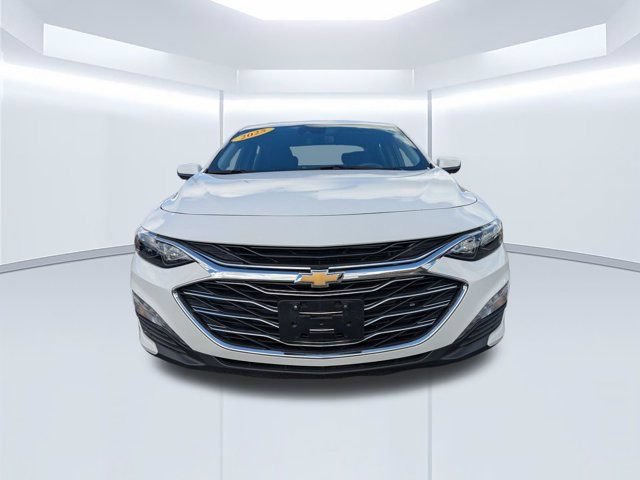 Used 2025 Chevrolet Malibu LT FWD image 11