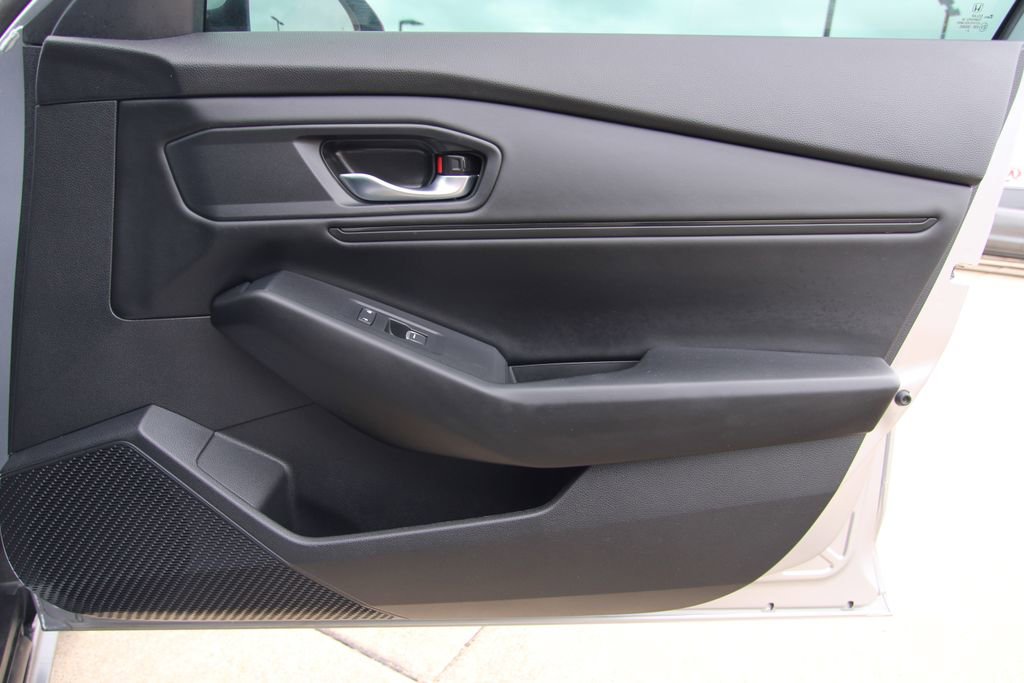 Used 2024 Honda Accord EX image 35