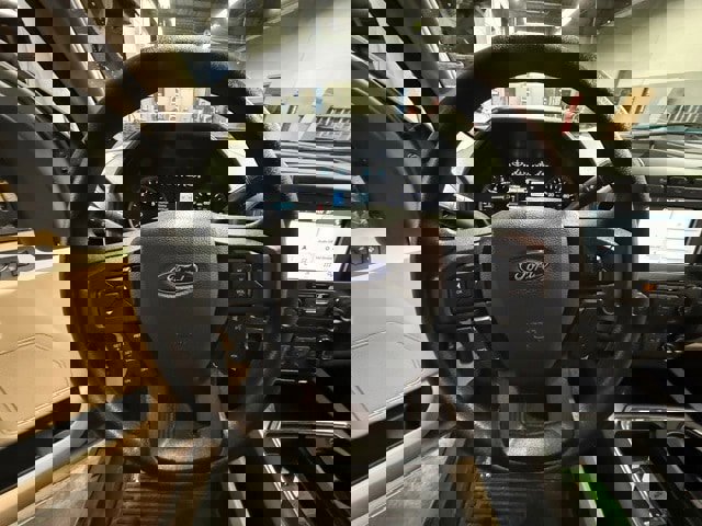 Used 2019 Ford F250 XLT w/ XLT Premium Package image 14