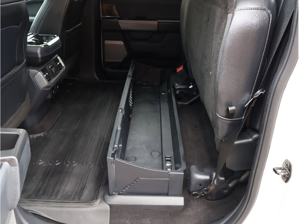 Used 2021 Ford F150 Lariat w/ Equipment Group 502A High image 31