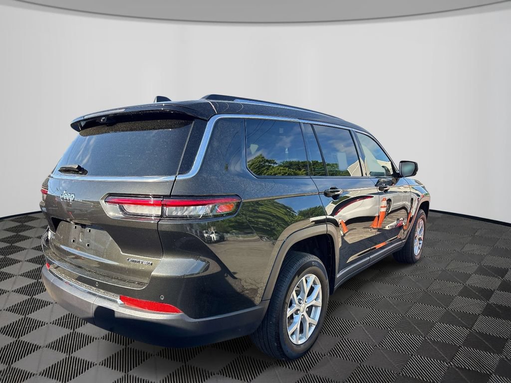 Used 2023 Jeep Grand Cherokee L Limited w/ Luxury Tech Group II AWD/4WD image 4