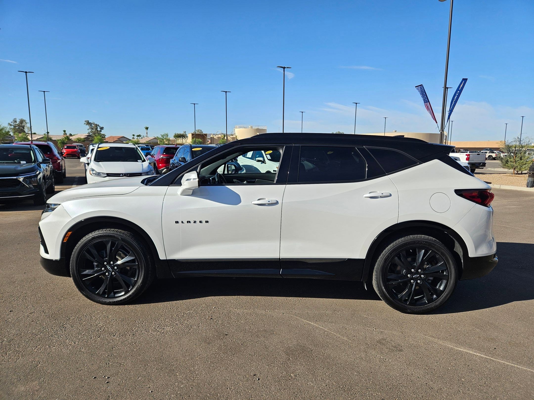 Used 2022 Chevrolet Blazer RS w/ Enhanced Convenience Package FWD image 2