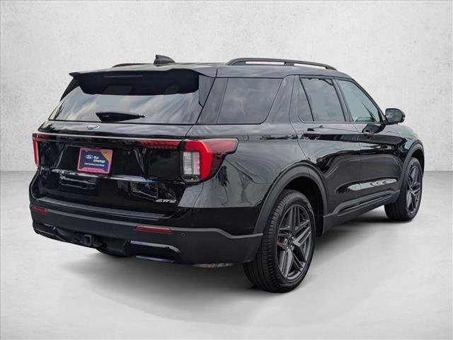 Certified 2025 Ford Explorer ST-Line w/ ST-Line Street Pack image 5
