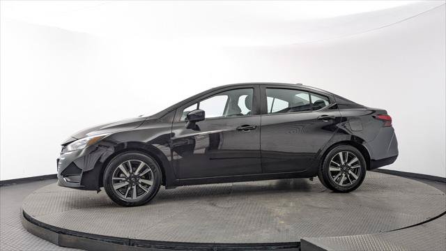 Used 2025 Nissan Versa SV FWD image 3