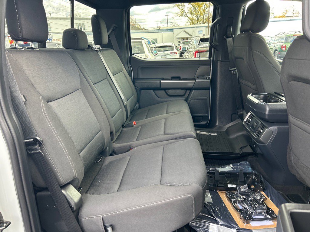 Used 2024 Ford F150 XLT w/ Equipment Group 302A MID image 19