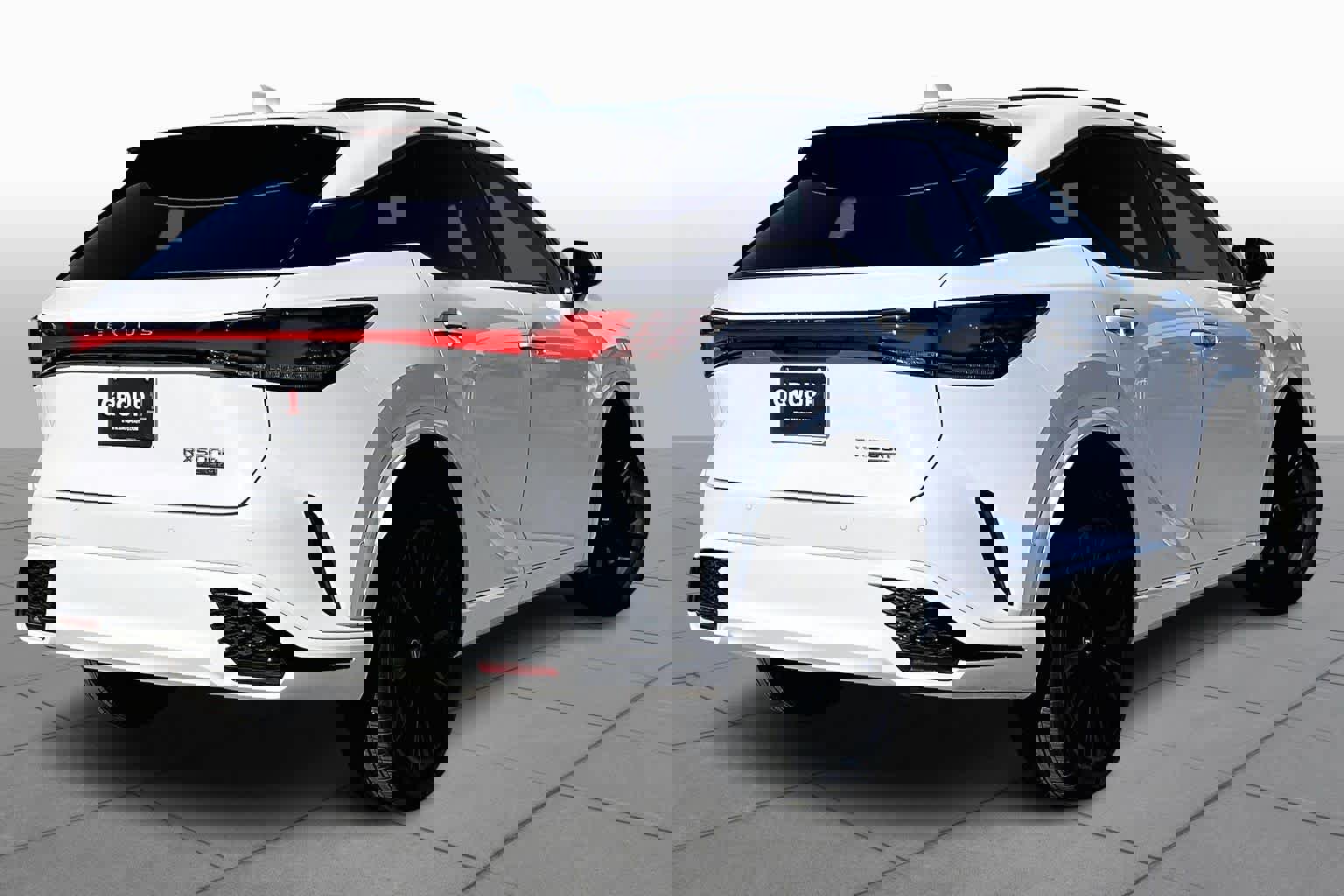 Used 2024 Lexus RX 500h F Sport w/ Convenience Package image 12