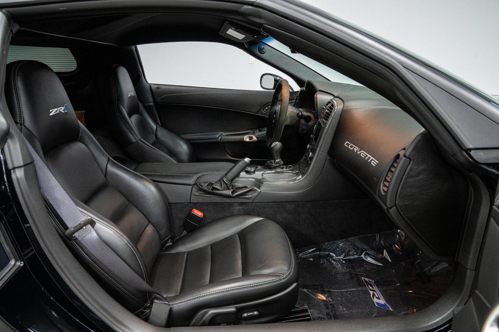 Used 2009 Chevrolet Corvette ZR1 w/ Preferred Equipment Group RWD image 36