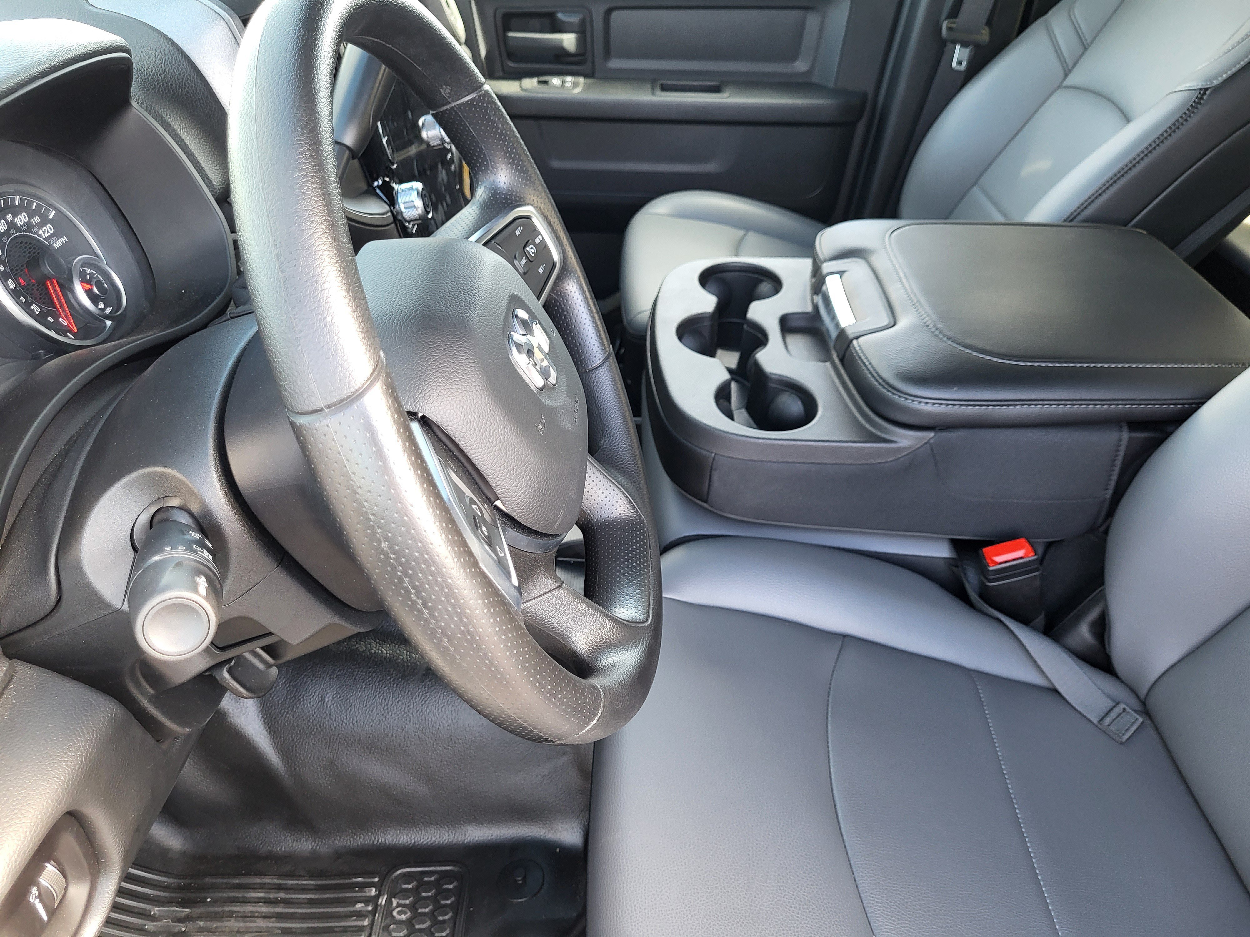 New 2026 RAM 3500 Tradesman AWD/4WD image 11