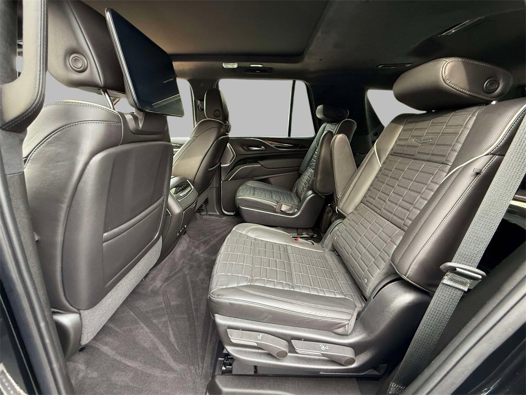 Used 2023 Cadillac Escalade V image 19