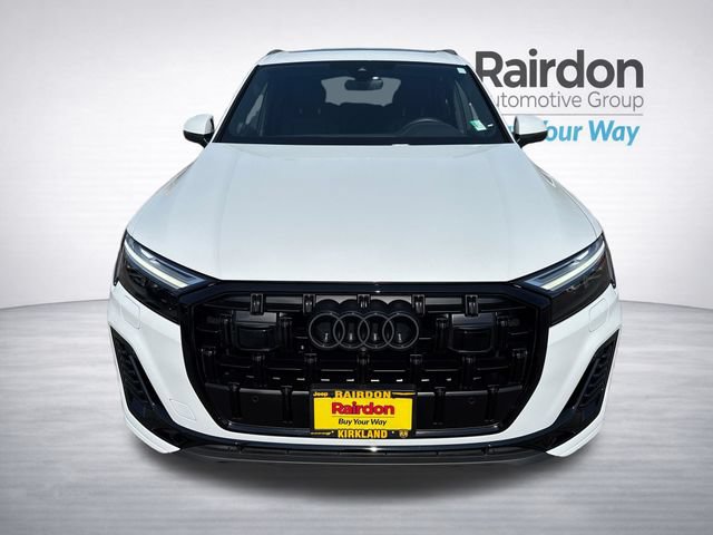 Used 2025 Audi Q7 3.0T Premium Plus AWD/4WD image 2
