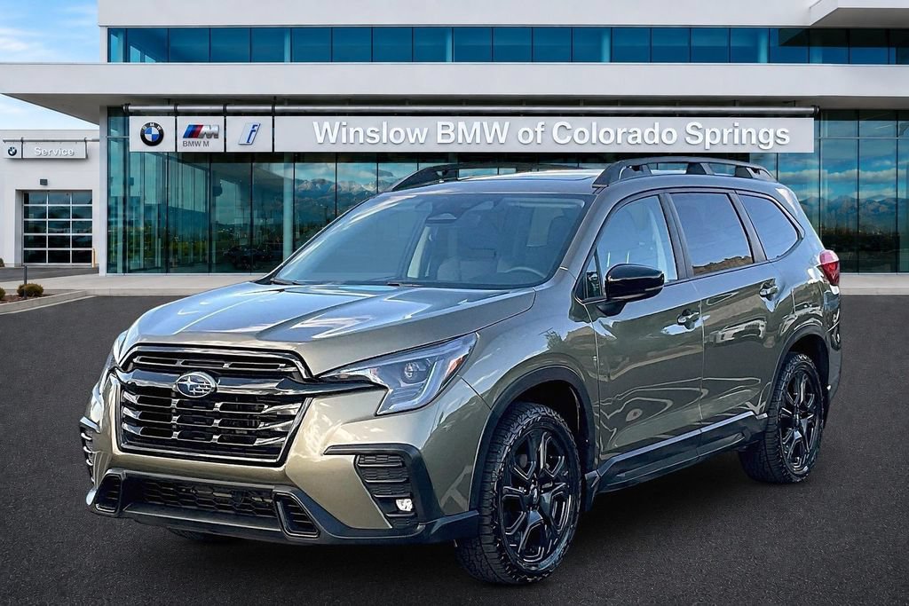 Used 2025 Subaru Ascent Onyx Edition w/ Onyx Package AWD/4WD image 3