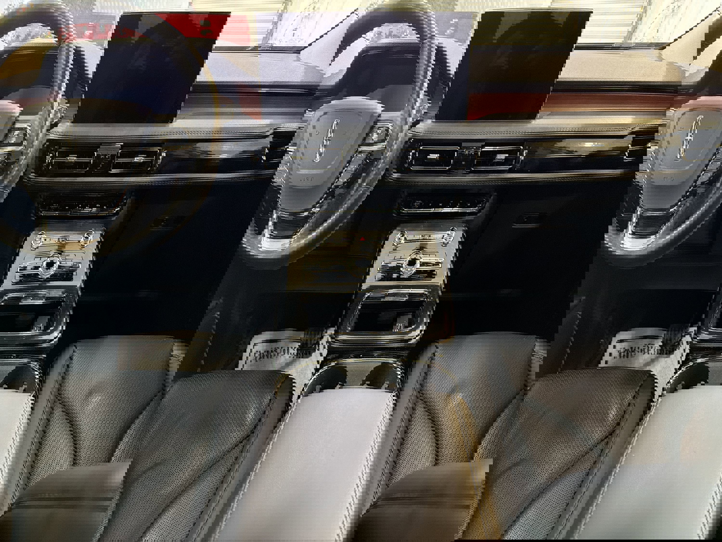 Used 2022 Lincoln Nautilus Reserve image 22