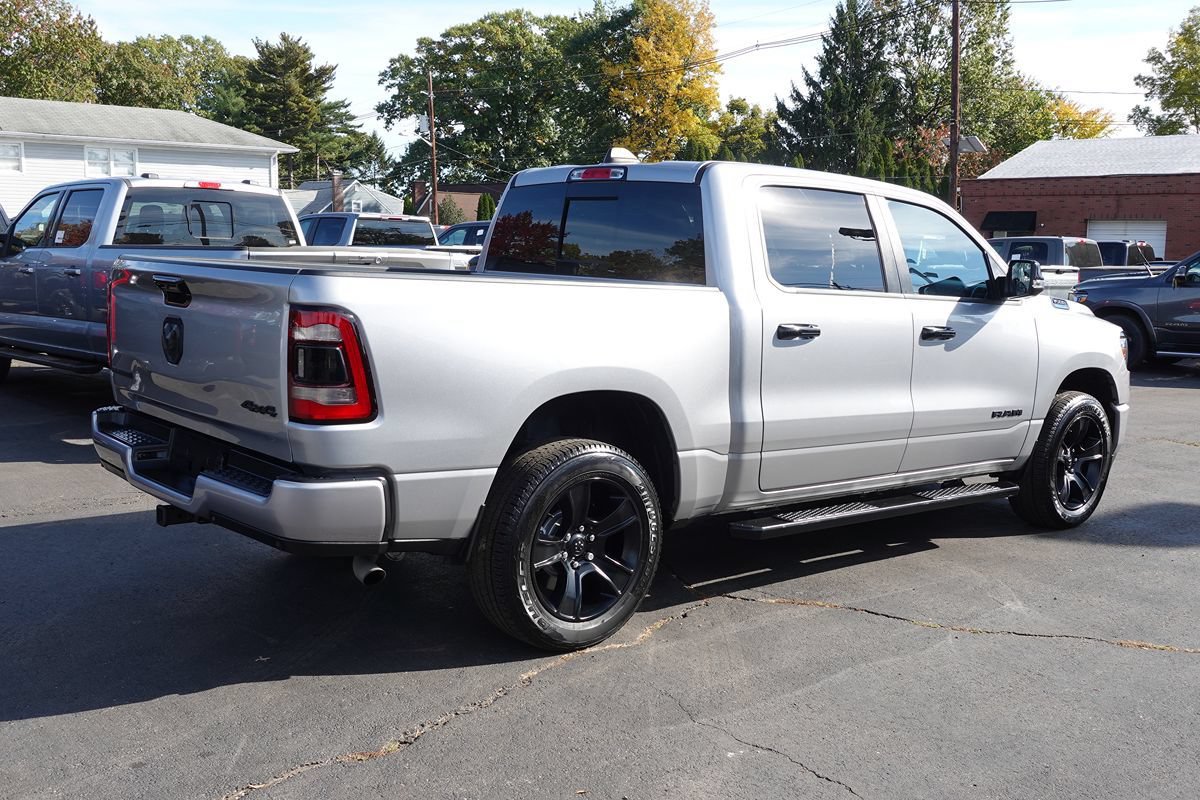 Used 2024 RAM 1500 Big Horn AWD/4WD image 3
