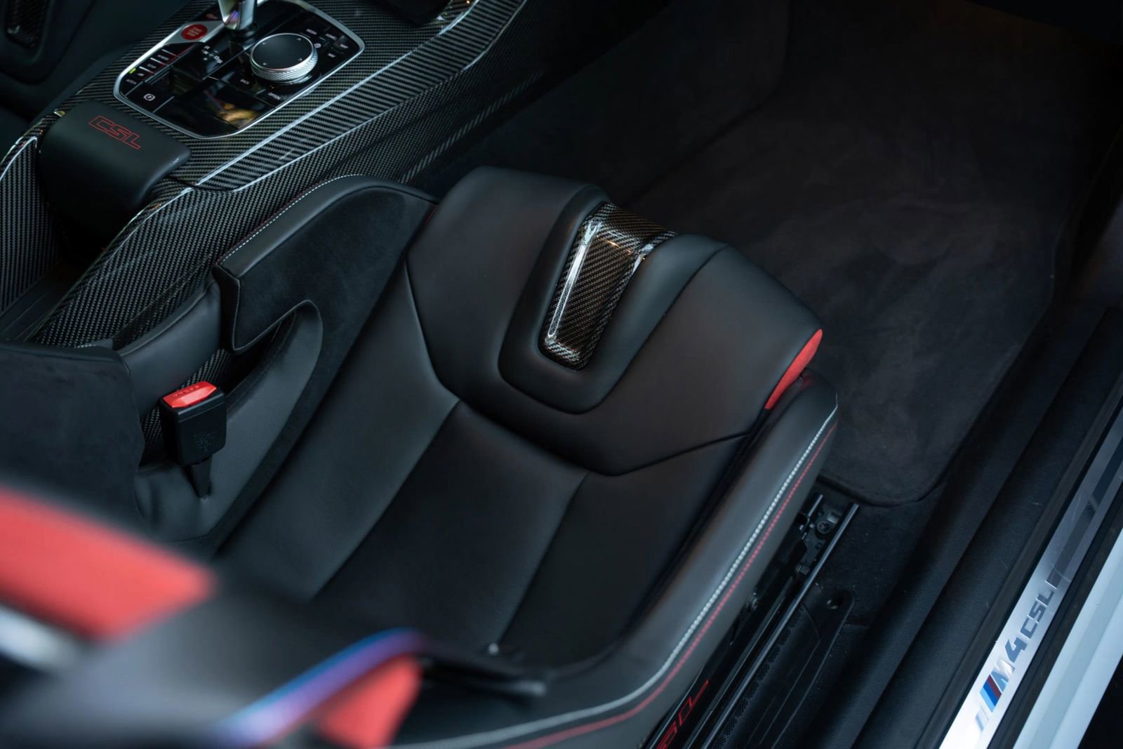 Used 2023 BMW M4 CSL image 70