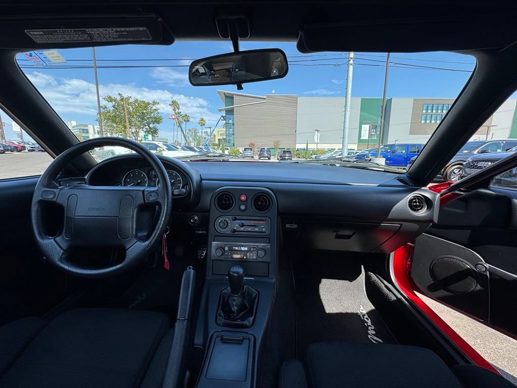 Used 1990 MAZDA MX-5 Miata RWD image 10