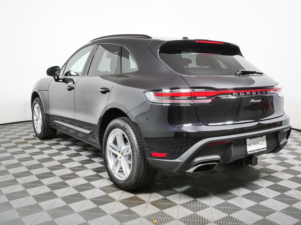 New 2026 Porsche Macan AWD/4WD image 3