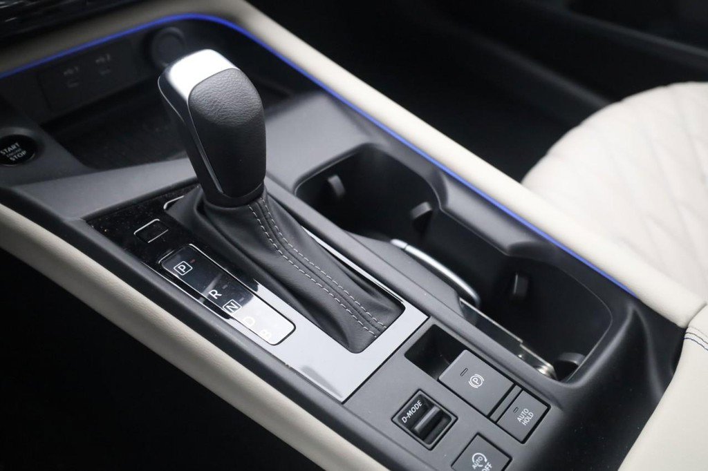 New 2026 Nissan Sentra SL w/ Floor Mat Package image 17