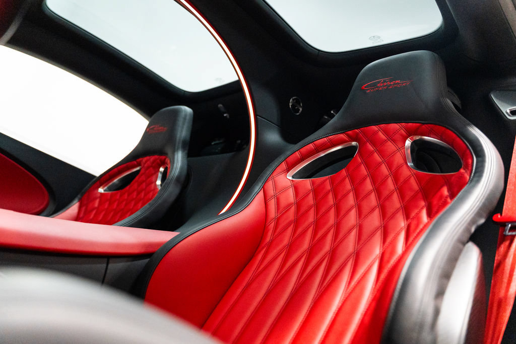 Used 2022 Bugatti Chiron Super Sport AWD/4WD image 10