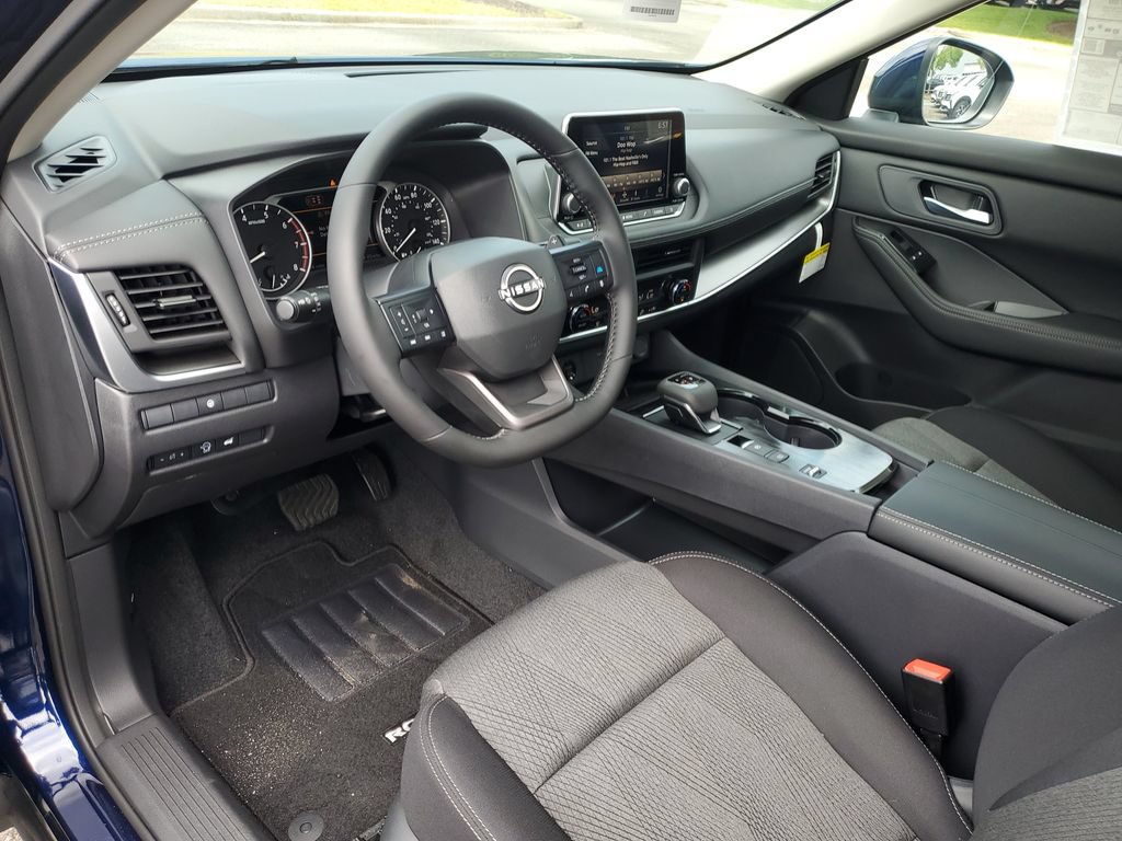 New 2026 Nissan Rogue SV FWD image 22