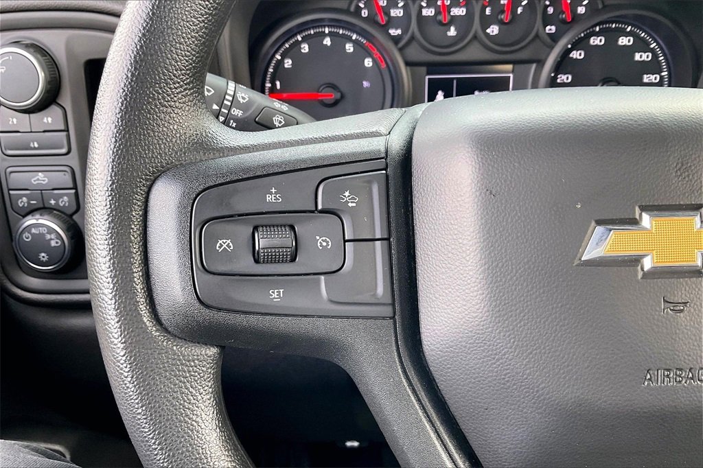 Used 2025 Chevrolet Silverado 3500 W/T w/ WT Convenience Package image 19