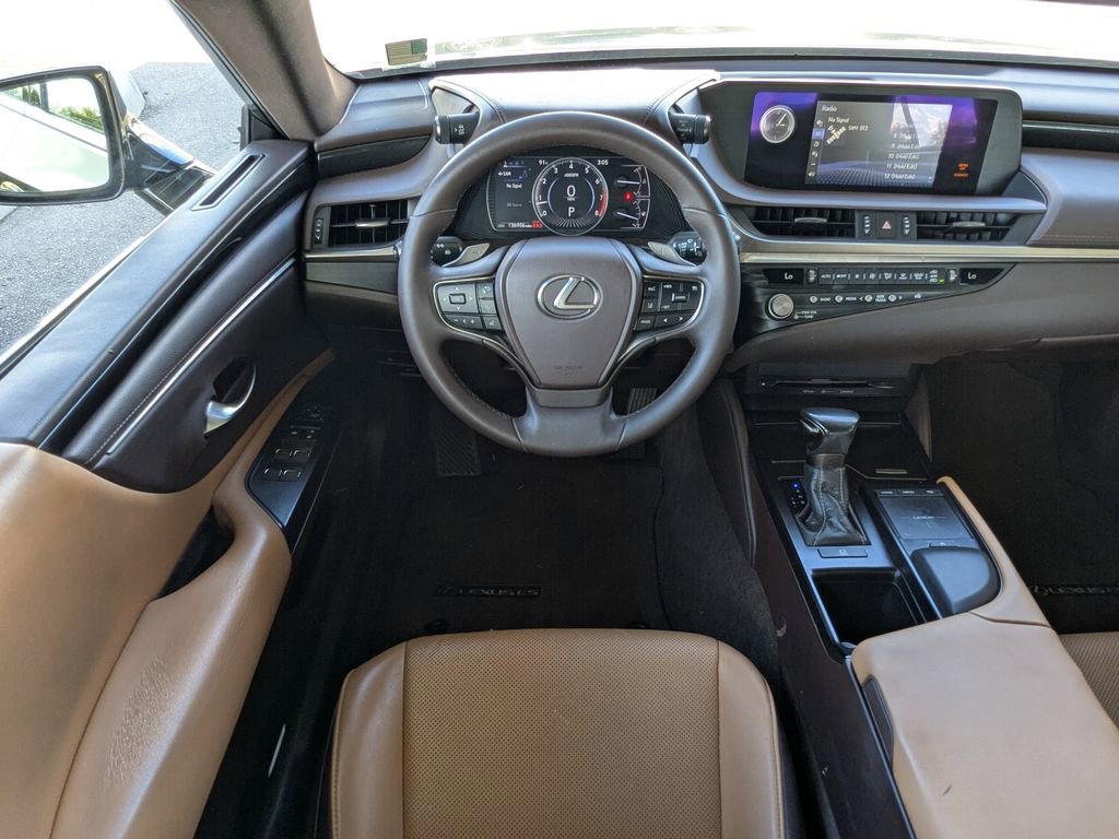 Used 2021 Lexus ES 350 w/ Accessory Package 2 image 17