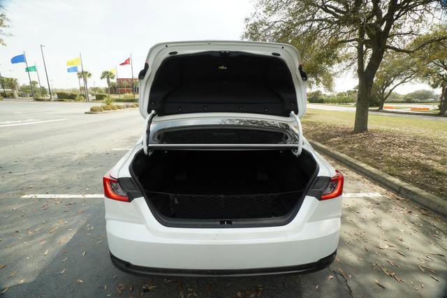 Used 2025 Toyota Camry XLE image 31