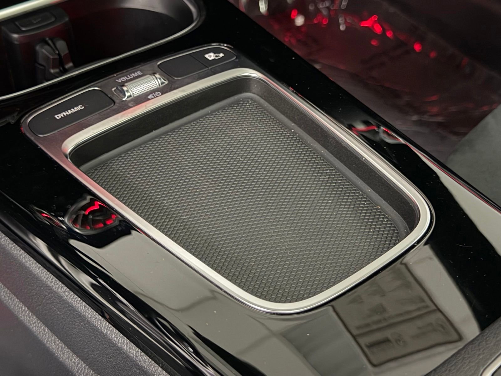 Certified 2025 Mercedes-Benz CLA 35 AMG 4MATIC image 33