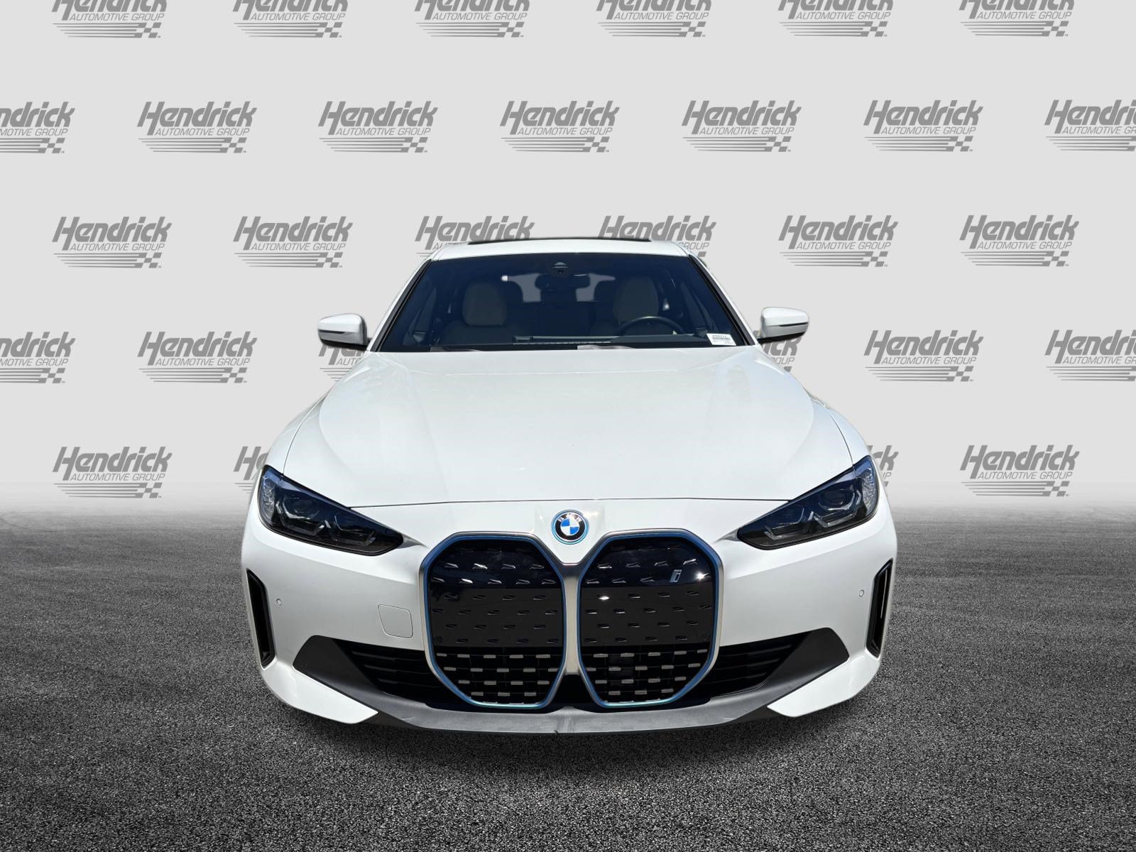 Certified 2023 BMW i4 eDrive40 RWD image 3