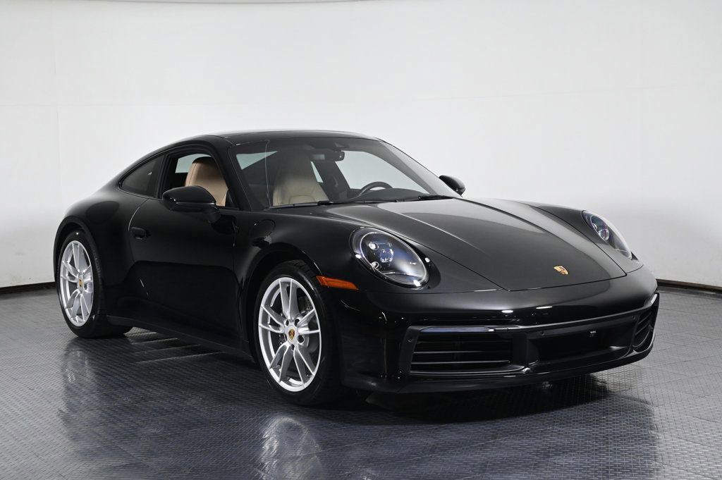 Certified 2024 Porsche 911 Carrera image 9