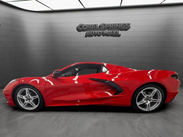 Used 2025 Chevrolet Corvette Stingray Premium Conv w/ 3LT RWD image 2