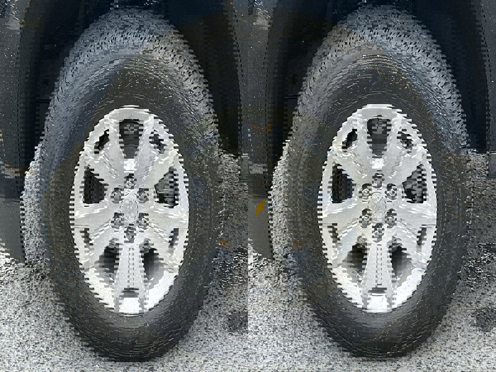 Used 2022 Chevrolet Colorado LT w/ Fleet Safety Package image 13