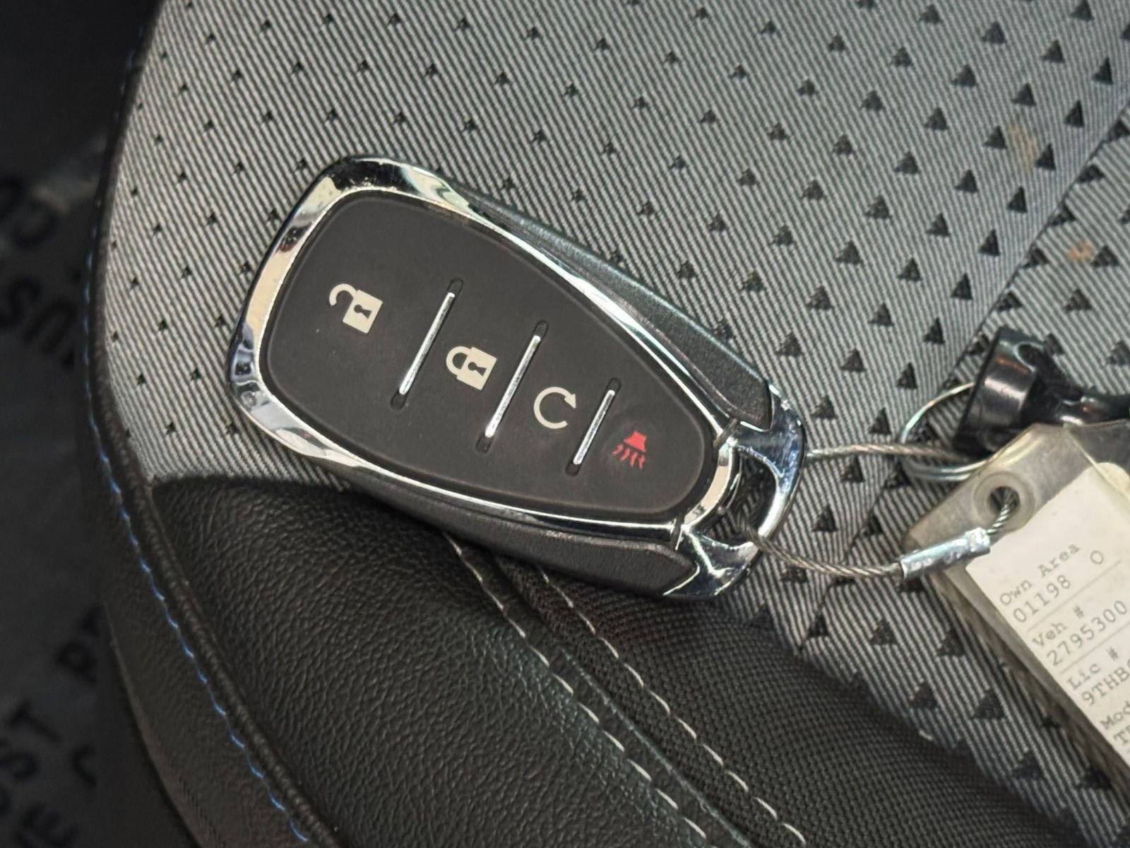 Used 2025 Chevrolet Trax LT image 24