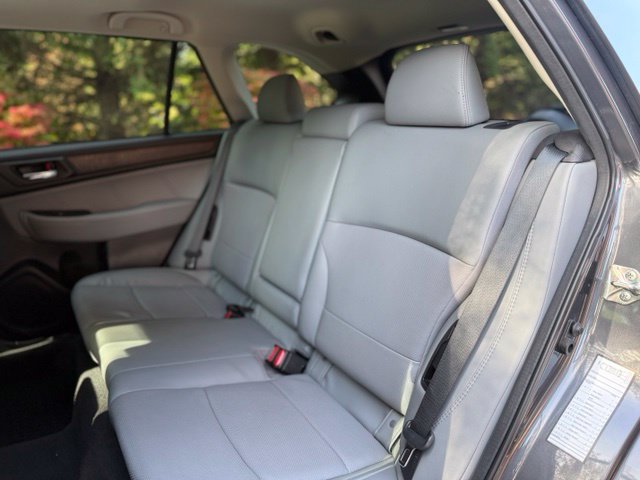 Used 2019 Subaru Outback 2.5i Limited AWD/4WD image 38