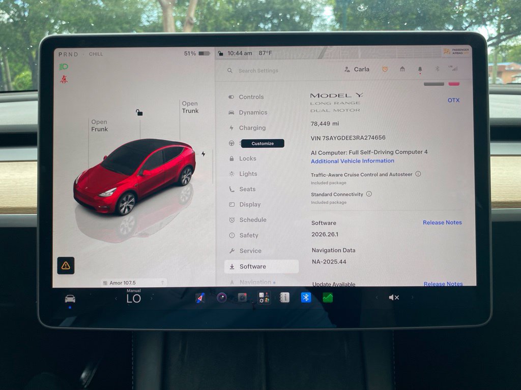Used 2024 Tesla Model Y Long Range AWD/4WD image 2