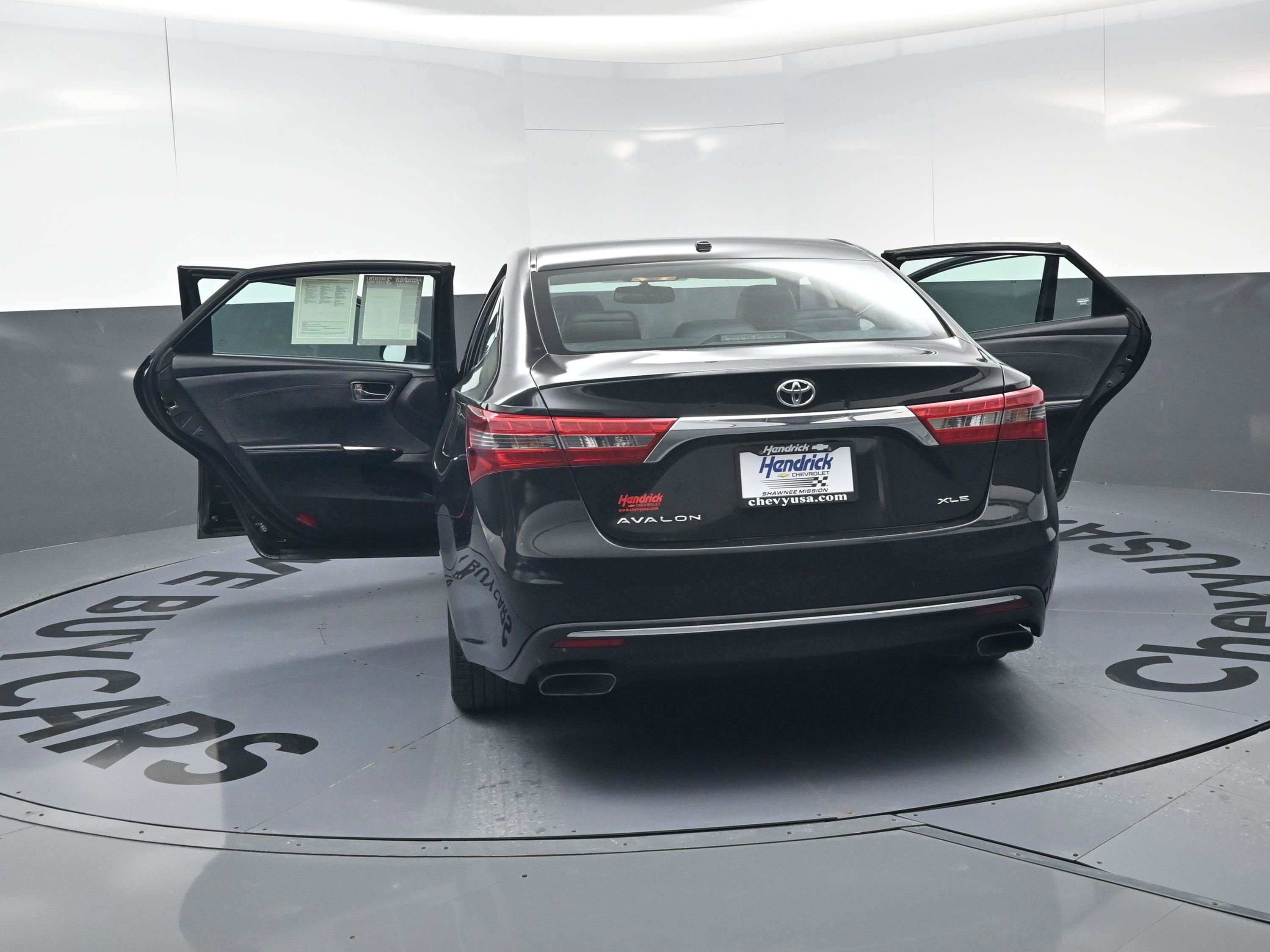 Used 2016 Toyota Avalon XLE Premium image 28