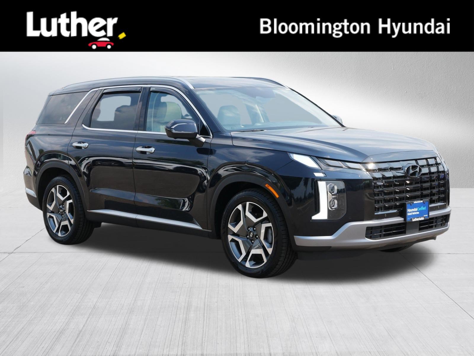 Certified 2023 Hyundai Palisade Limited w/ Cargo Package AWD/4WD image 1