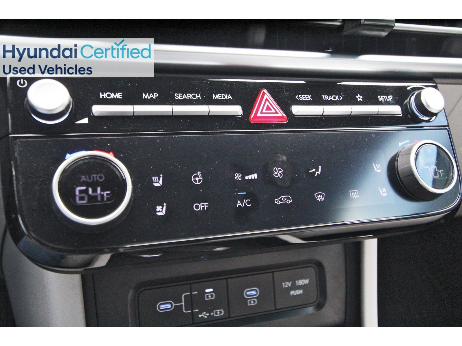 Certified 2026 Hyundai Tucson Limited FWD image 29