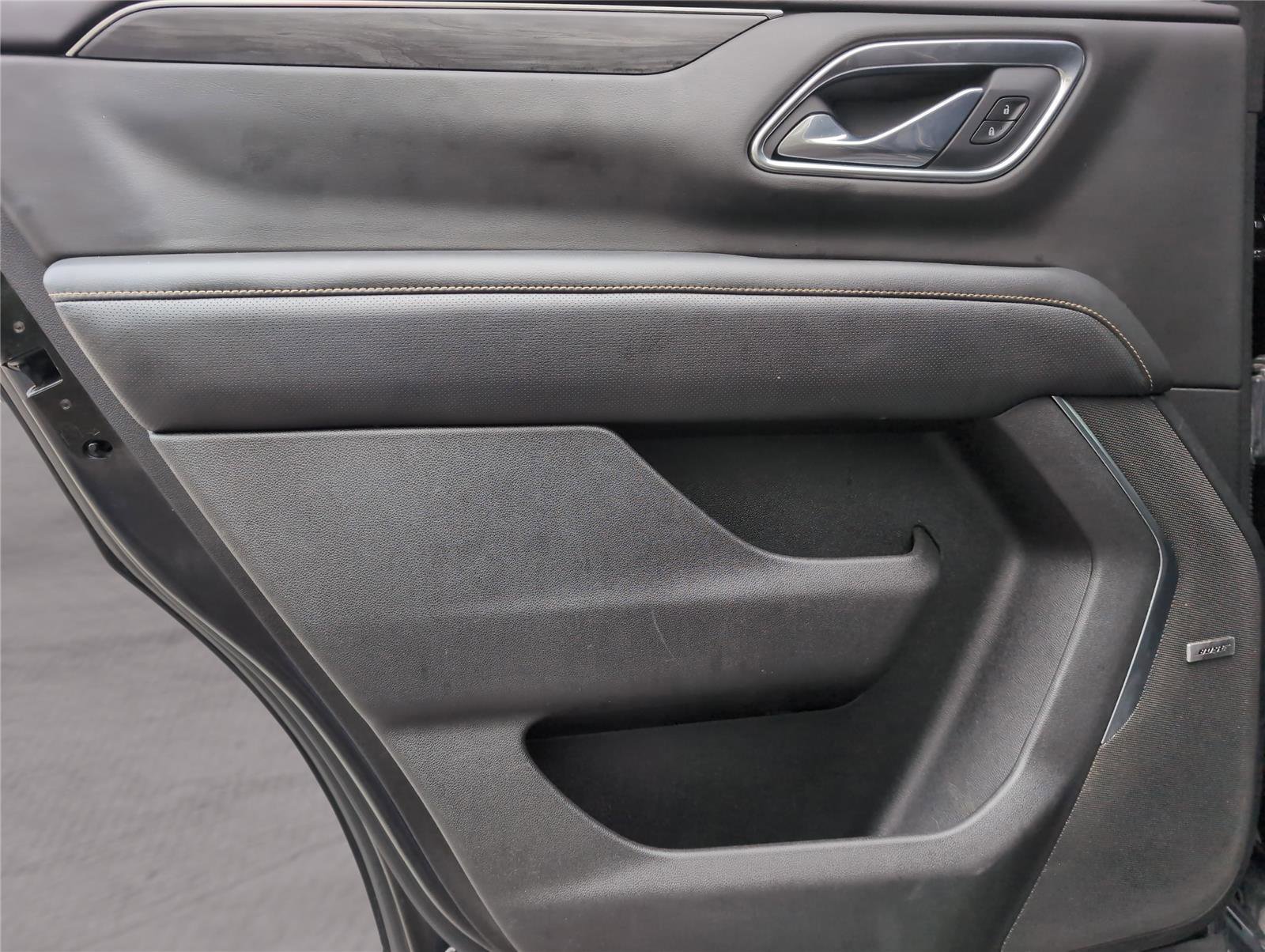 Used 2021 GMC Yukon SLT w/ SLT Luxury Plus Package image 34