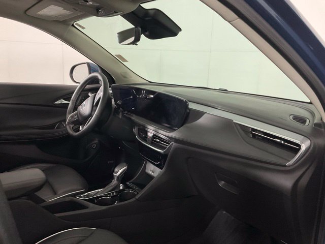 Used 2024 Buick Encore GX Avenir w/ Avenir Technology Package AWD/4WD image 30
