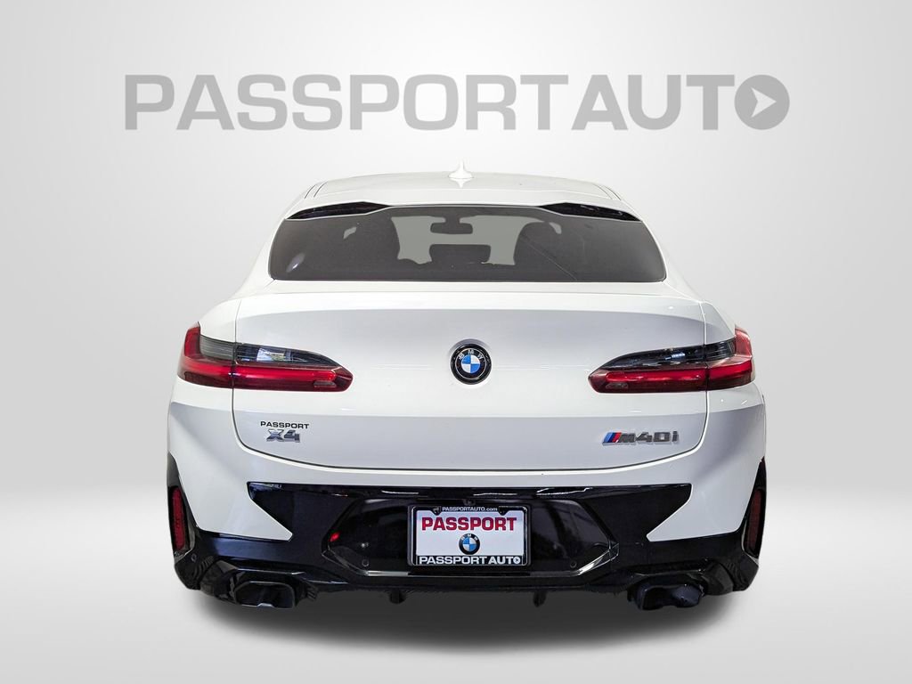 Certified 2024 BMW X4 M40i w/ Premium Package AWD/4WD image 6
