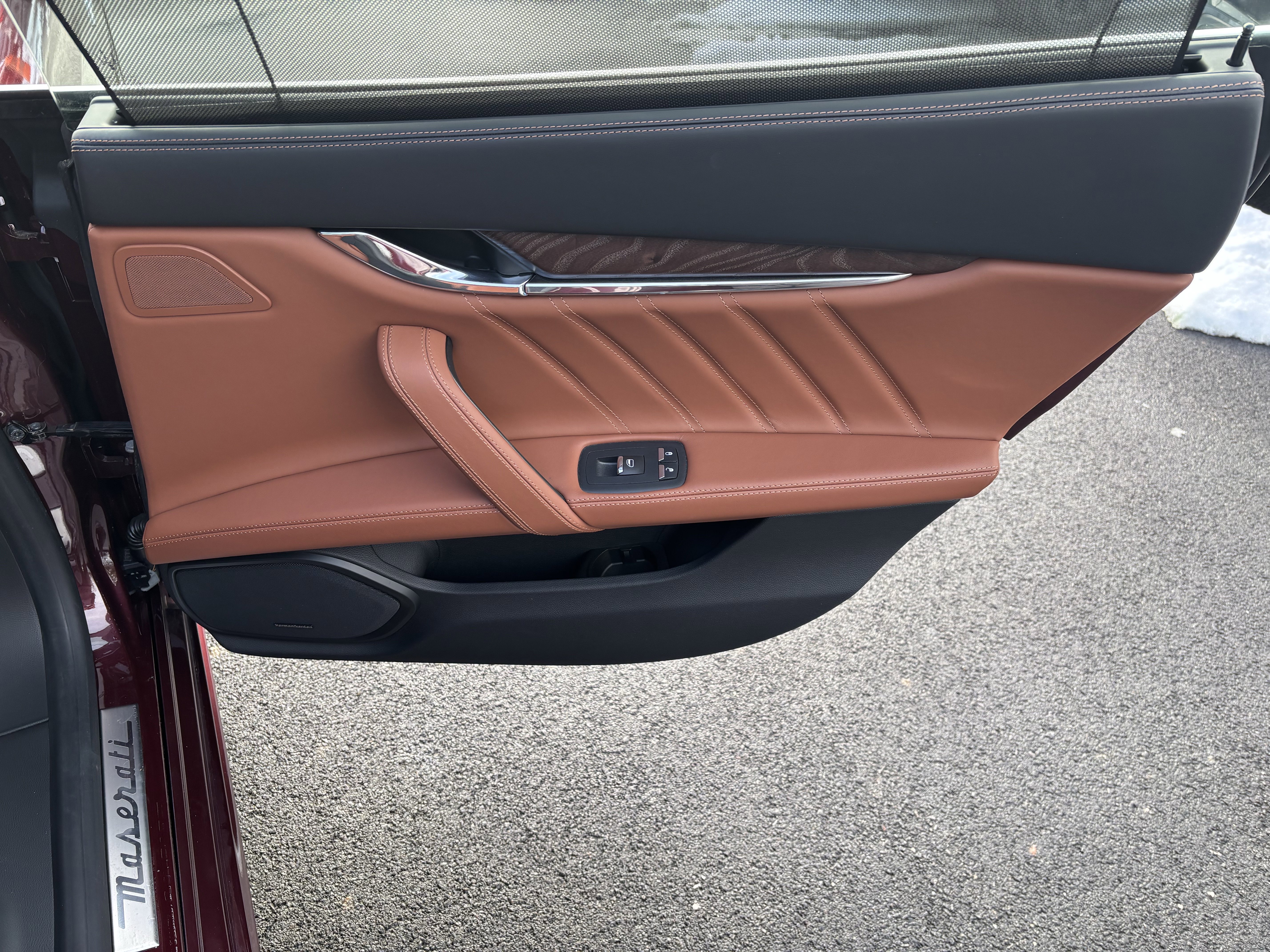 Used 2022 Maserati Quattroporte Modena Q4 image 20