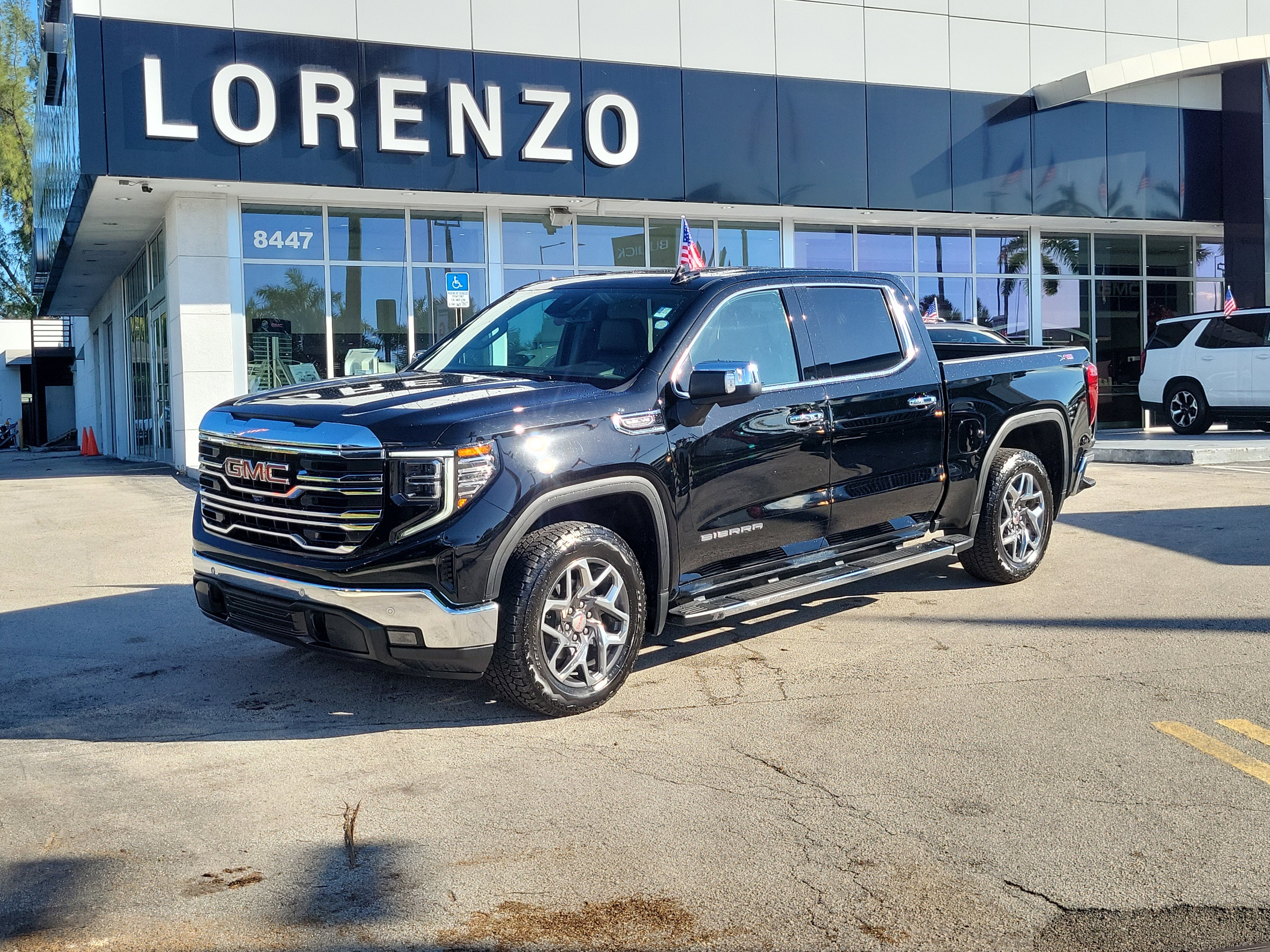 Used 2024 GMC Sierra 1500 SLT w/ SLT Premium Plus Package