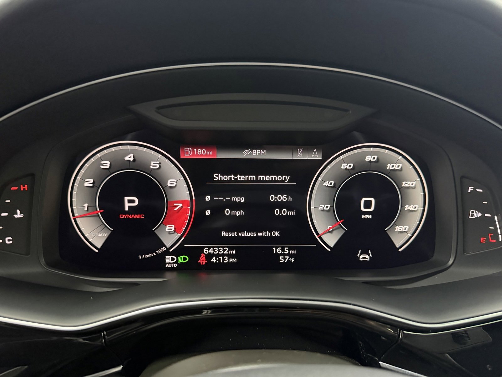 Used 2022 Audi SQ7 Prestige image 14