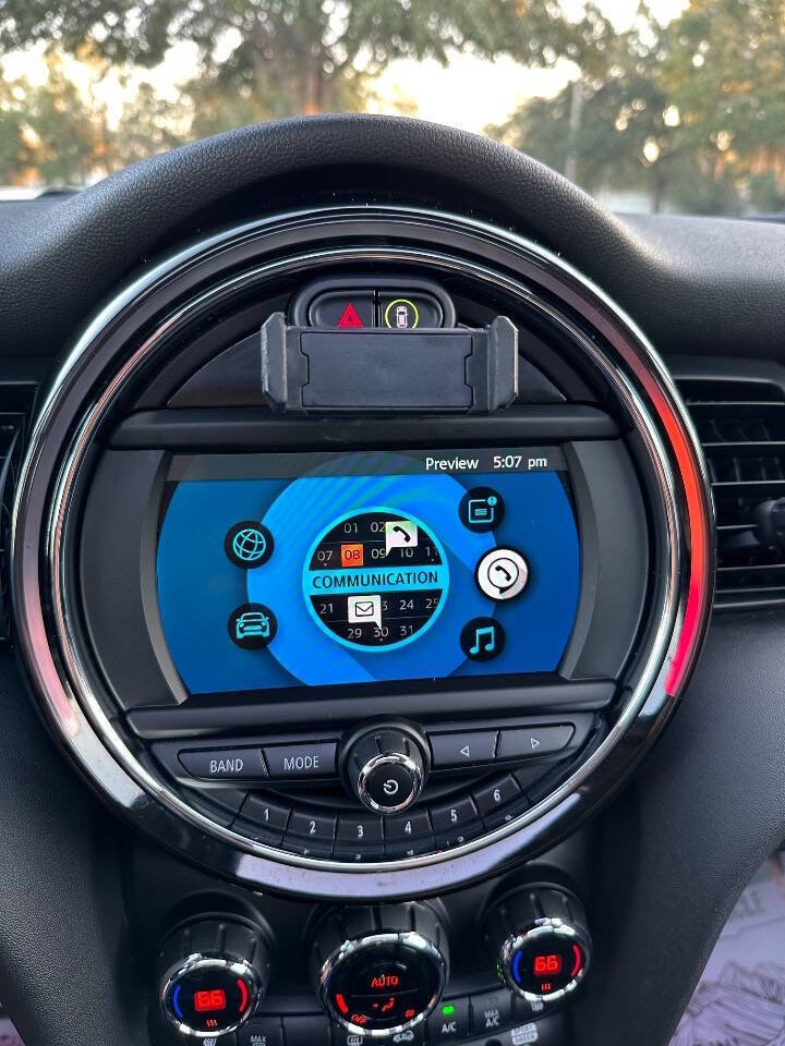 Used 2019 MINI Cooper S w/ Premium Package image 25