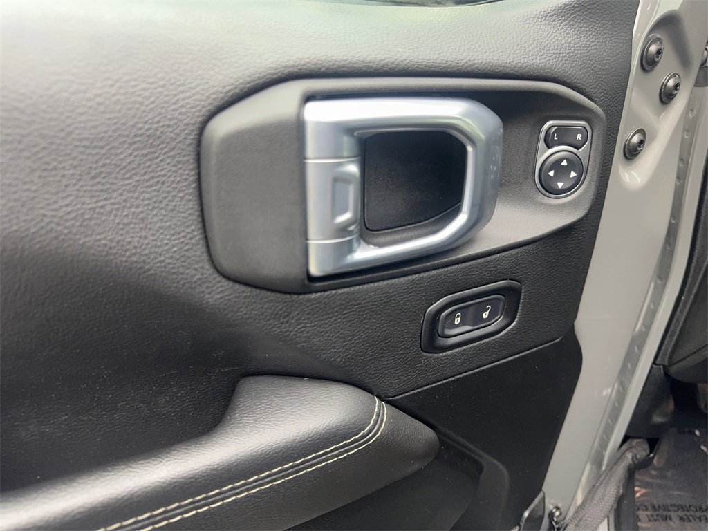 Used 2021 Jeep Wrangler Unlimited Sahara w/ Cold Weather Group image 33